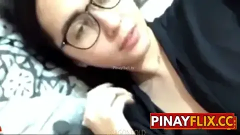 Tita Kong Walang Kasiping Kung Ano-ano Ang Kinukutingting