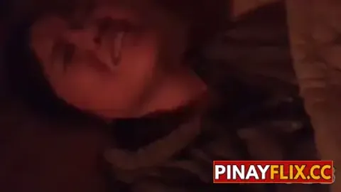 Mangingiyak Habang Nangungulila sa Matabang Batuta
