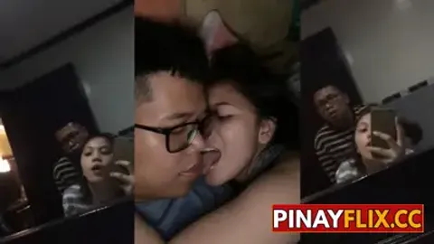 Sa Palikuran Tinamoran ni Arman sa Likuran si Roxanne