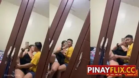 Kinalikot ni Kevin sa Harap ng Salamin