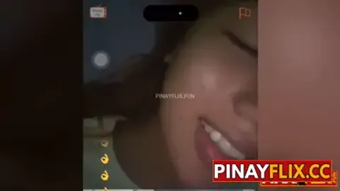 Biglang May Kinalikot Ang Aking Kachat