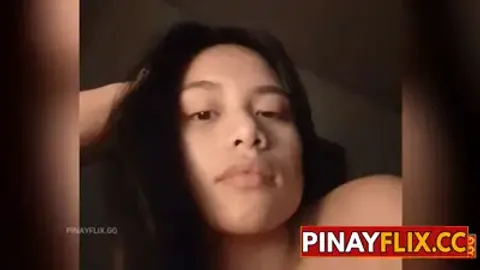 Nag-iisip Siya Kung Ano Gagawin Pero Wala Siyang Maisip Kaya Nagdukit Nalang