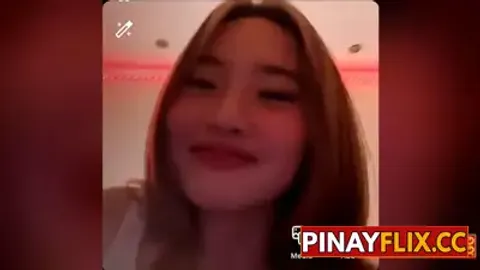 Sa Kanyang Ngiti ay Napatango Ang Aking Titi