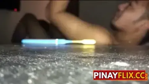 Saksi Ang Toothbrush sa Pagharabas ni Tomas