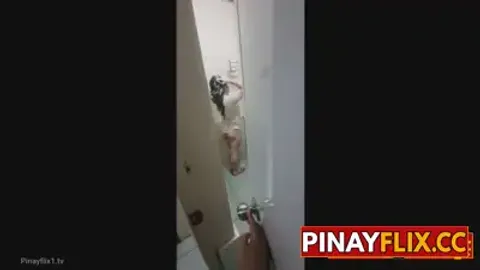 Naliligo Yata si Ate Pasukin Ko Nga